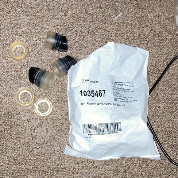 2+ New Respironics 1035162 RP-REMSTAR Replacement Parts Humidifier Chamber Kit - Picture 6 of 9